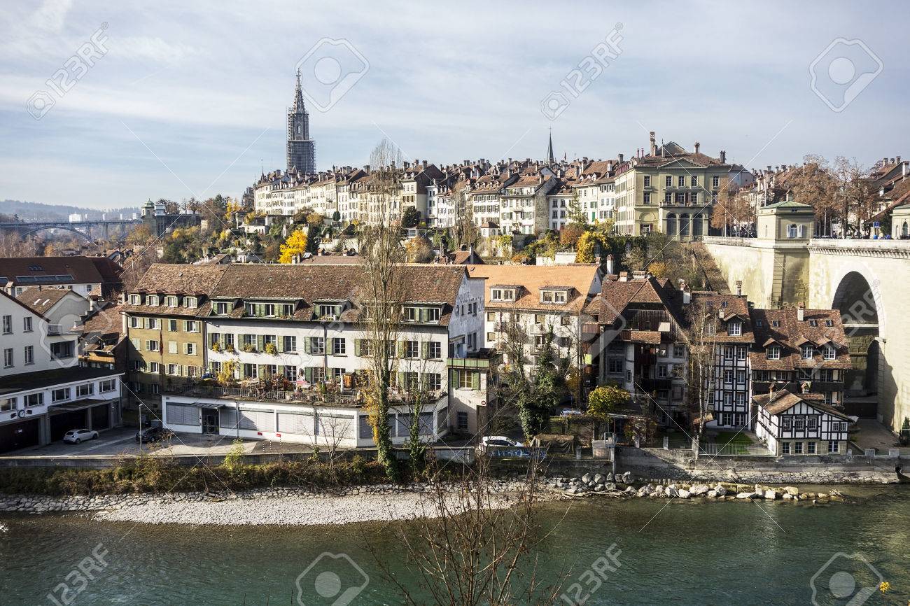 Die Malerische Stadt Bern Wie Uber Die re Angesehen Bern Ist Die Hauptstadt Der Schweiz Lizenzfreie Fotos Bilder Und Stock Fotografie Image