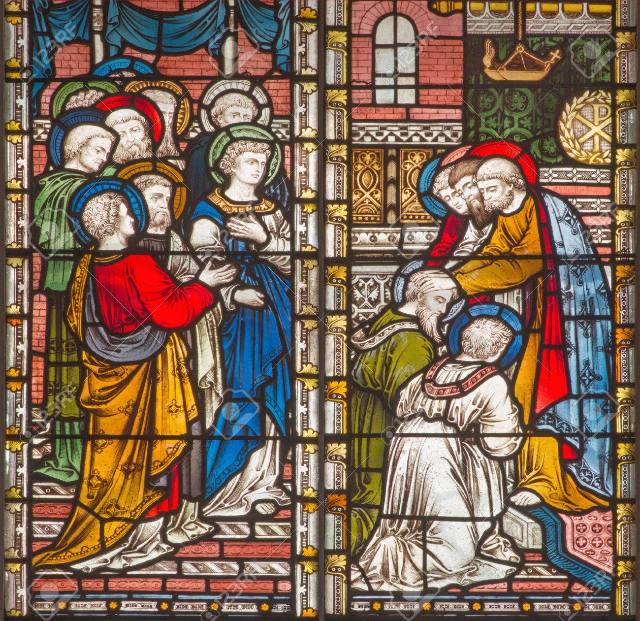 ローマ イタリア 3 月 9 日 16 使徒聖パウロとバルナバ エルサレムに祝福を与えます すべての聖徒のワークルーム クレイトンで英国国教会とホールのステンド グラス 19 です の写真素材 画像素材 Image