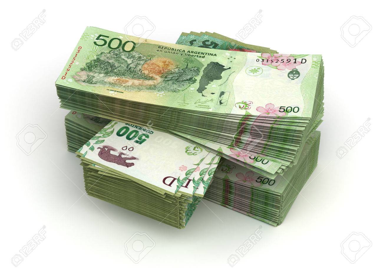 Stack of Argentina Pesos (isolated with clipping path) - 78997742 Stack of Argentina Pesos (isolated with clipping path) - 78997742