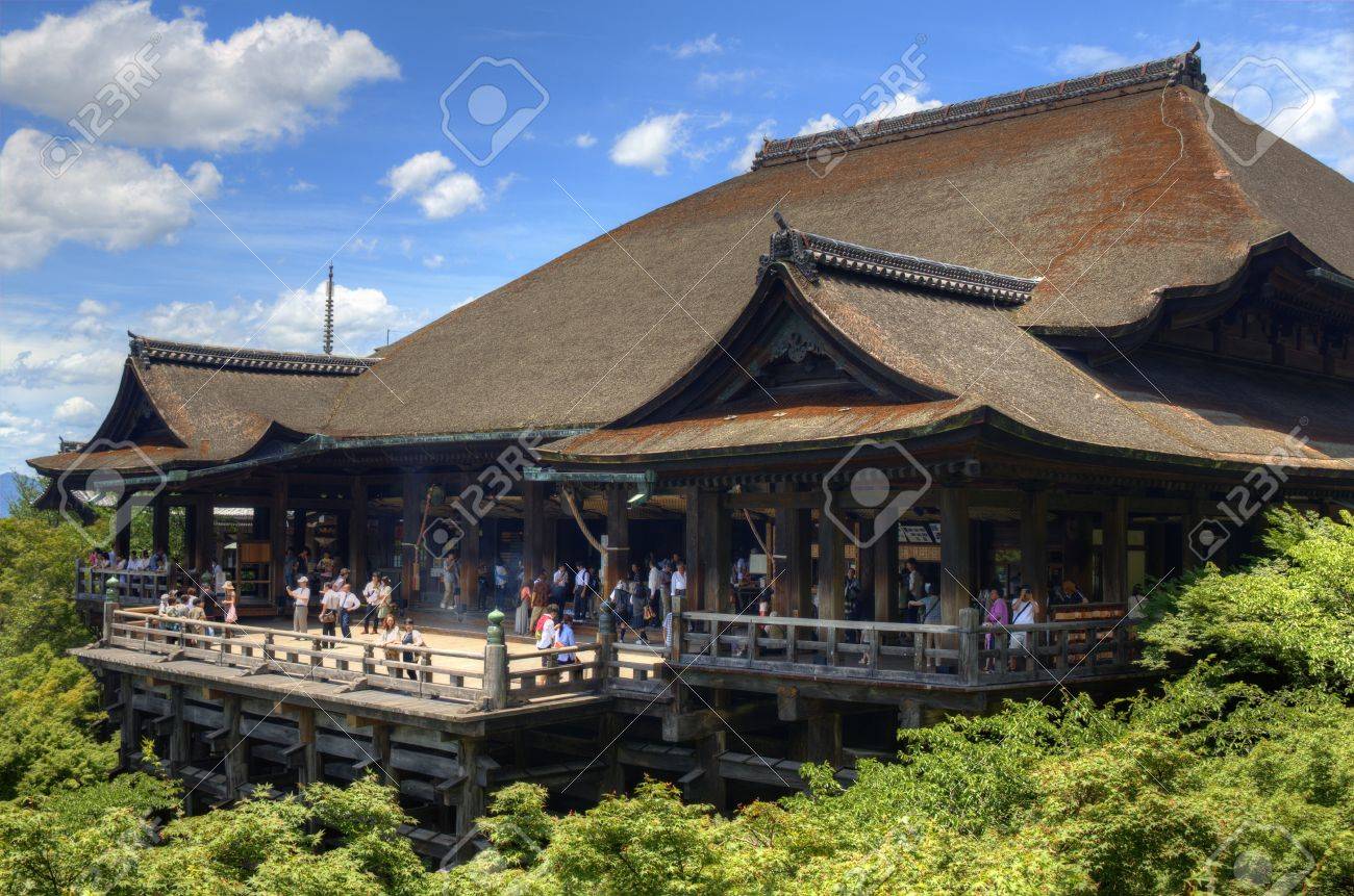 11 年 7 月 10 日 京都市 京都清水寺で観光客 訛りに設立され 現在の構造にさかのぼる 1633年 一本の釘も構築されます 大きなベランダは人気の観光地として機能します の写真素材 画像素材 Image 11 年 7 月 10 日 京都市 京都清水寺で観光客 訛りに設立され 現在の構造にさかのぼる 1633年 一本の釘も構築されます 大きなベランダは人気の観光地として機能します の写真素材 画像素材 Image