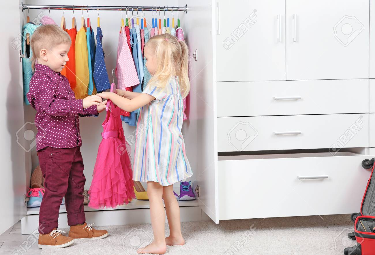 small kids wardrobe