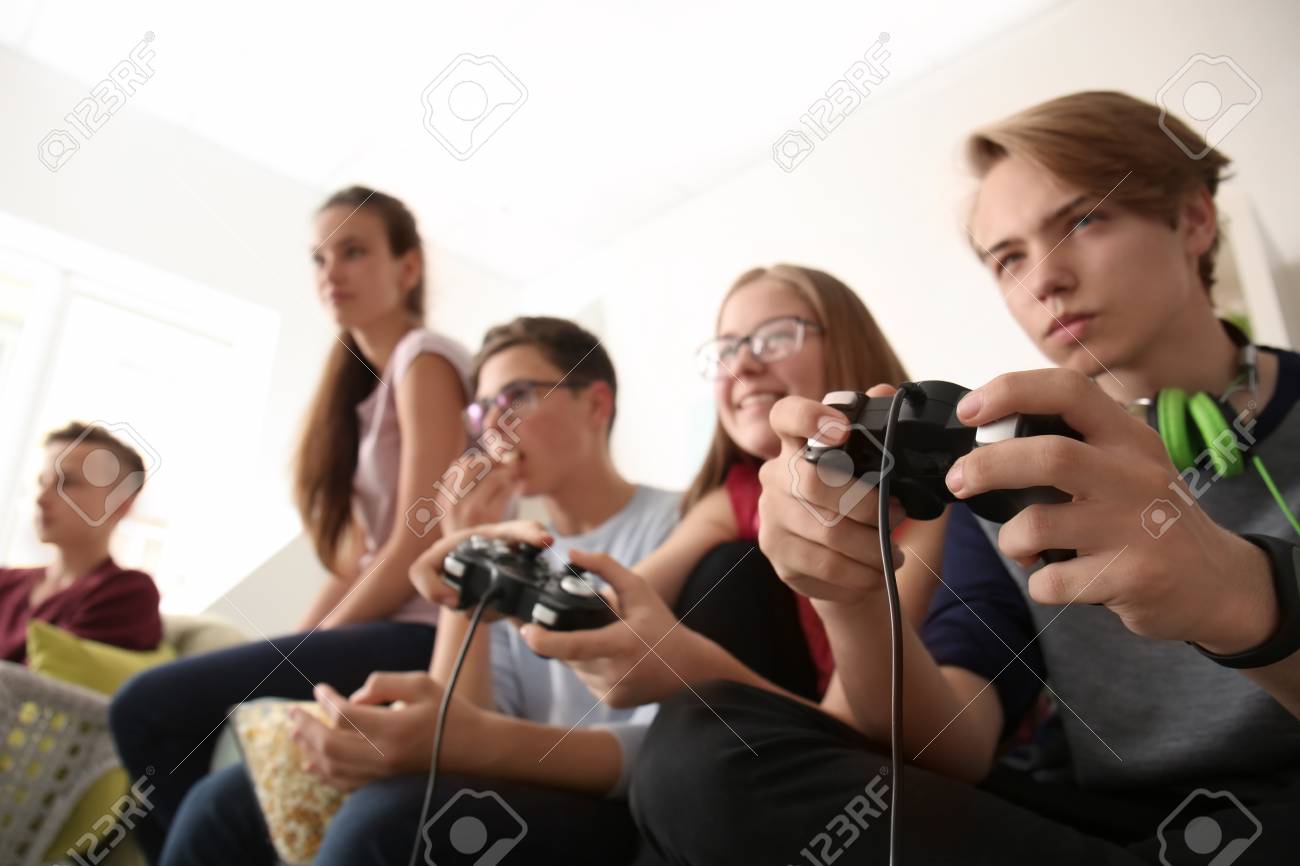 teenagers and video games