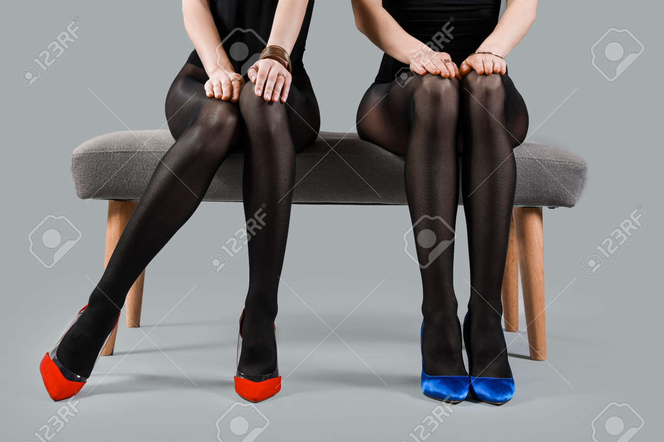 Belles femmes en collants sale