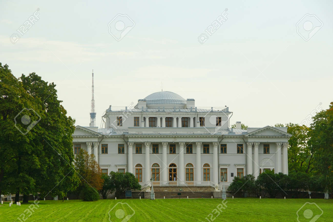St. Petersburg, Elagin Island: how to get, what to see 39 St. Petersburg, Elagin Island: how to get, what to see 100