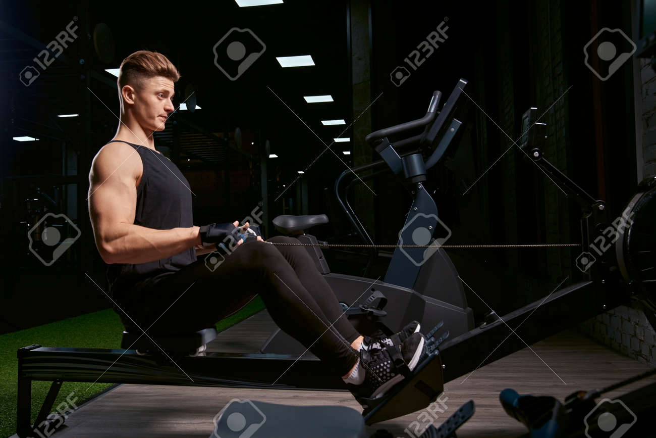 sitting exercise machine