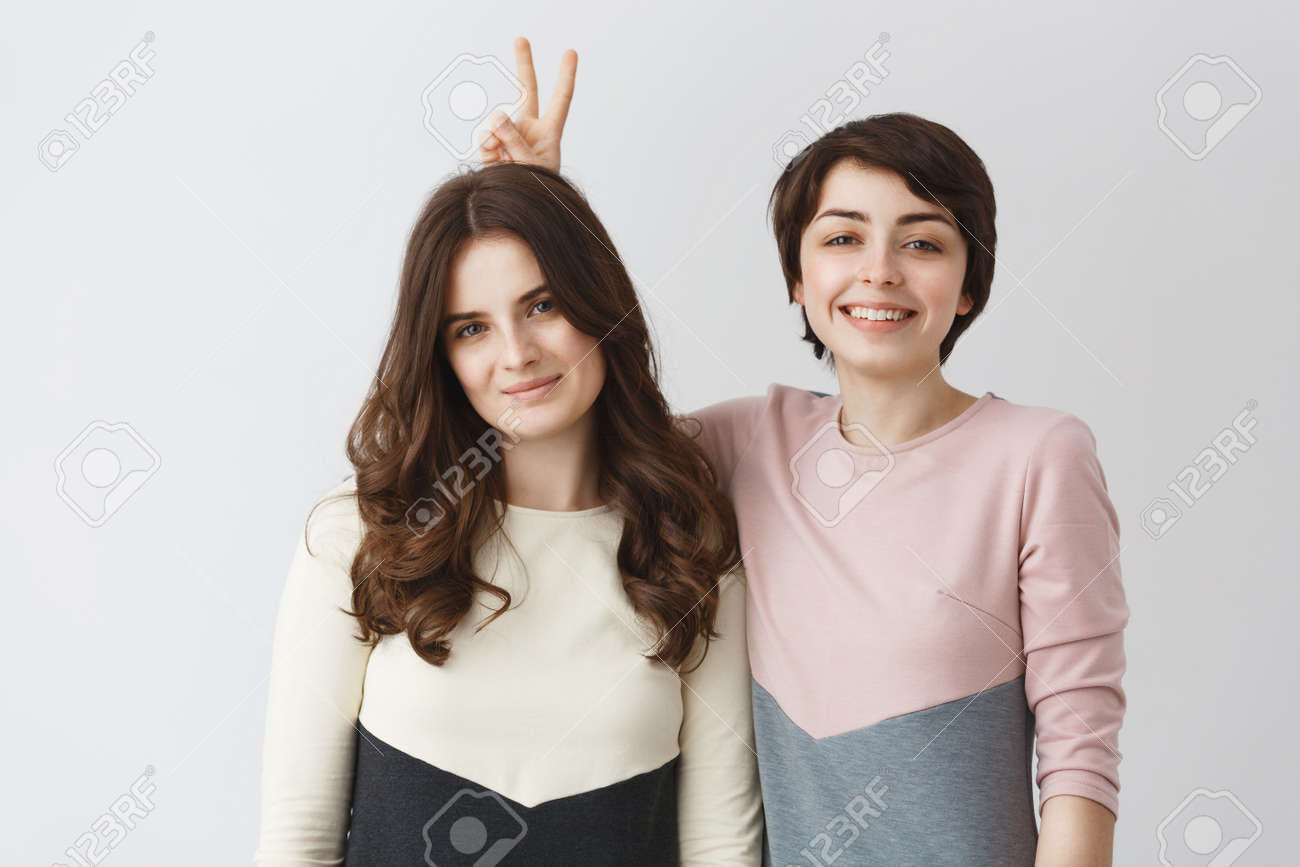 lesbians with dark hair Lesbians with dark hair