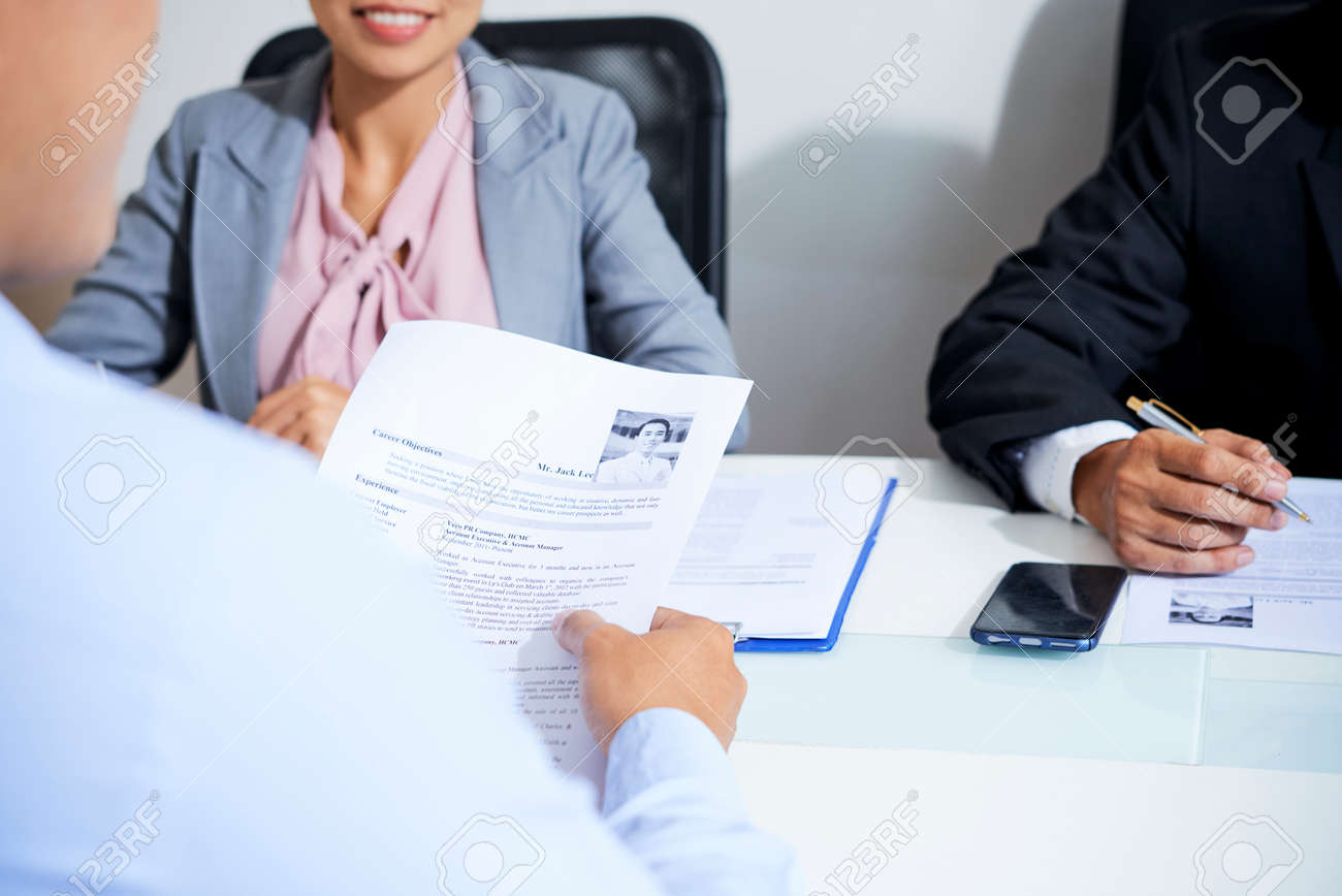 reading resume to employers free resumes for employers