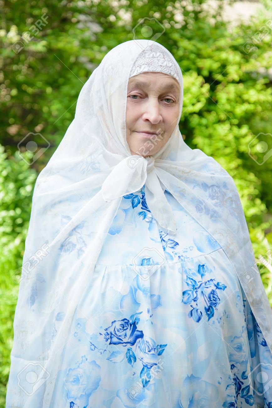 White dress for elderly woman Clearance