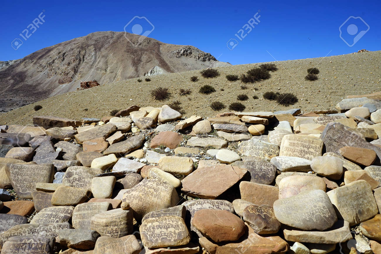 ガルーダ バレー 英語名 または Khyunglung チベット名 チベットの神聖な石 の写真素材 画像素材 Image