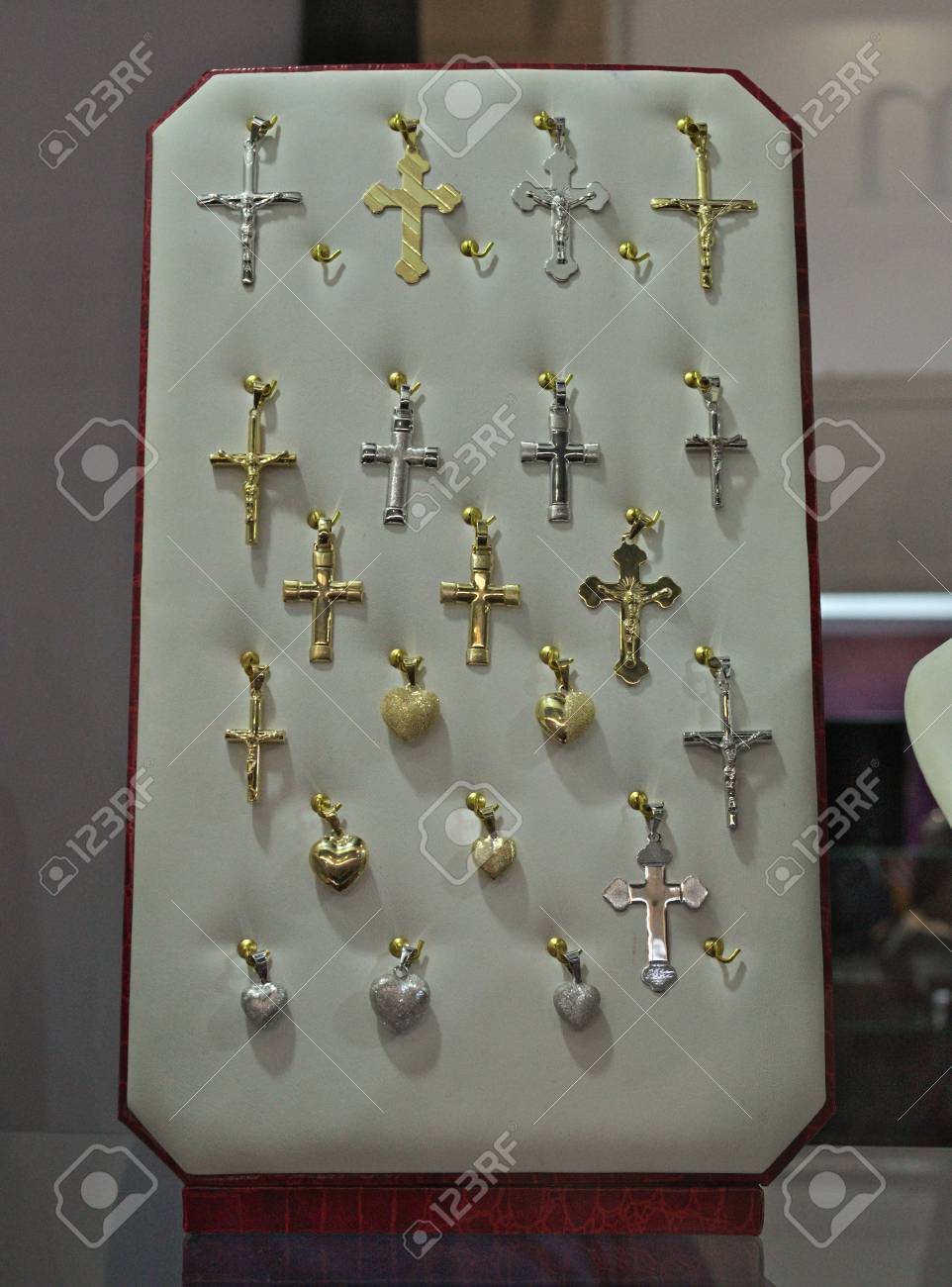 Crosses For Sale >> Gold And Silver Crosses In Showcase For Sale Crosses For Sale >> Gold And Silver Crosses In Showcase For Sale