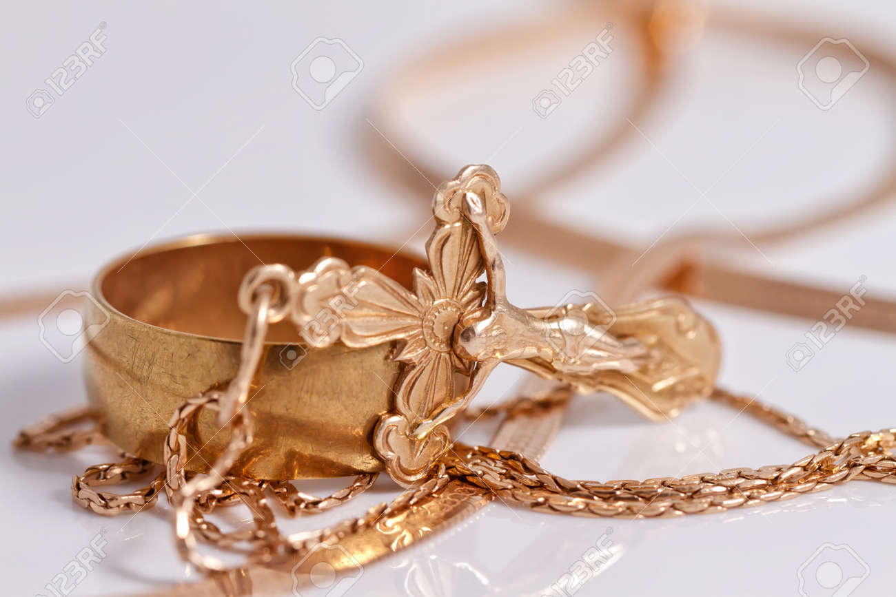 bague or style ancien bague or style ancien