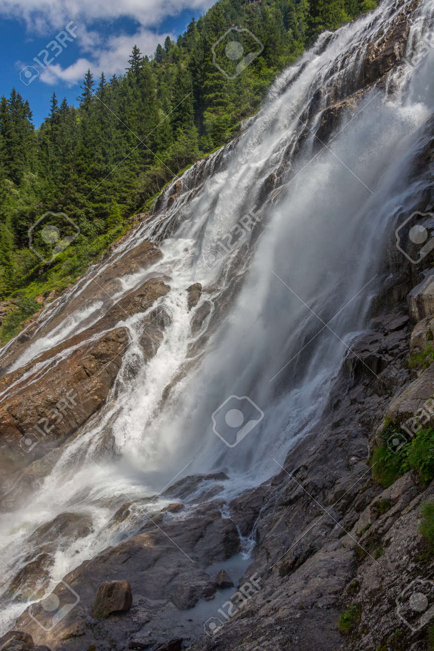 etiam-dictum-ipsum-a-felis