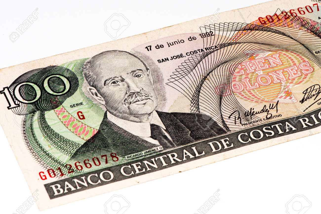 100 コスタリカ コロン紙幣。コロンは、コスタリカの国の通貨の写真素材・画像素材 Image 61850999