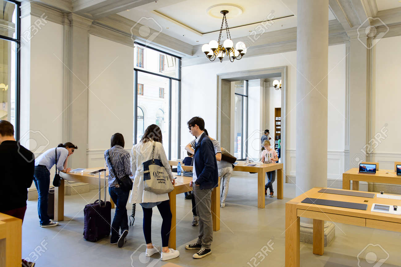florence italy may 6 2016 apple store at the piazza della