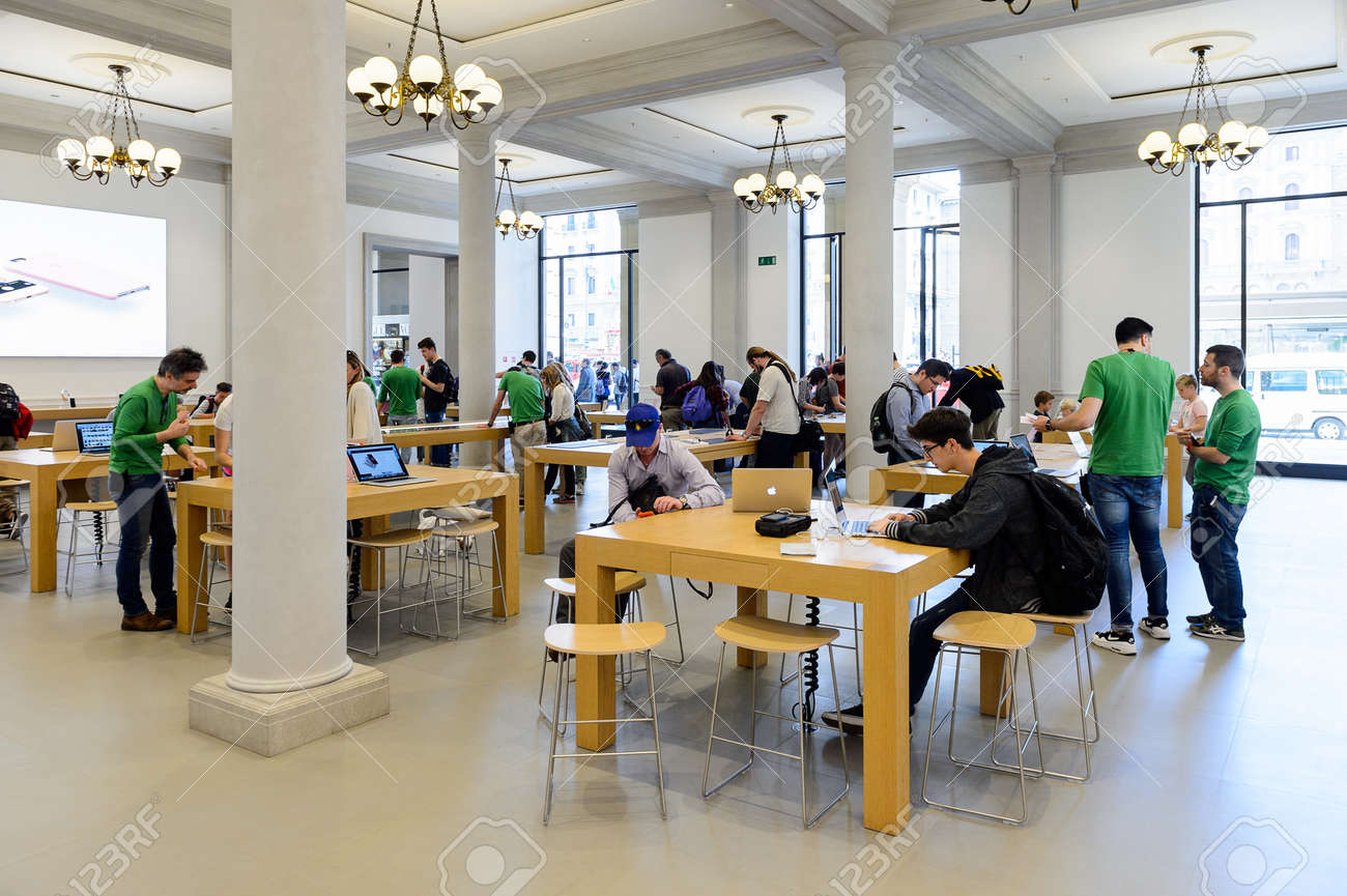florence italy may 6 2016 apple store at the piazza della