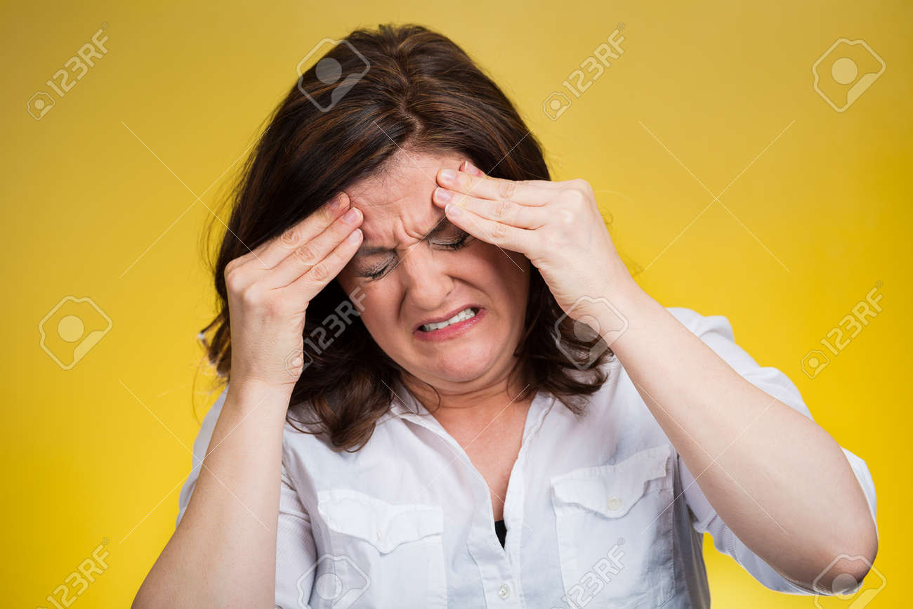 Teenage girls wife emotionally stressed during blowjobs boyfriend