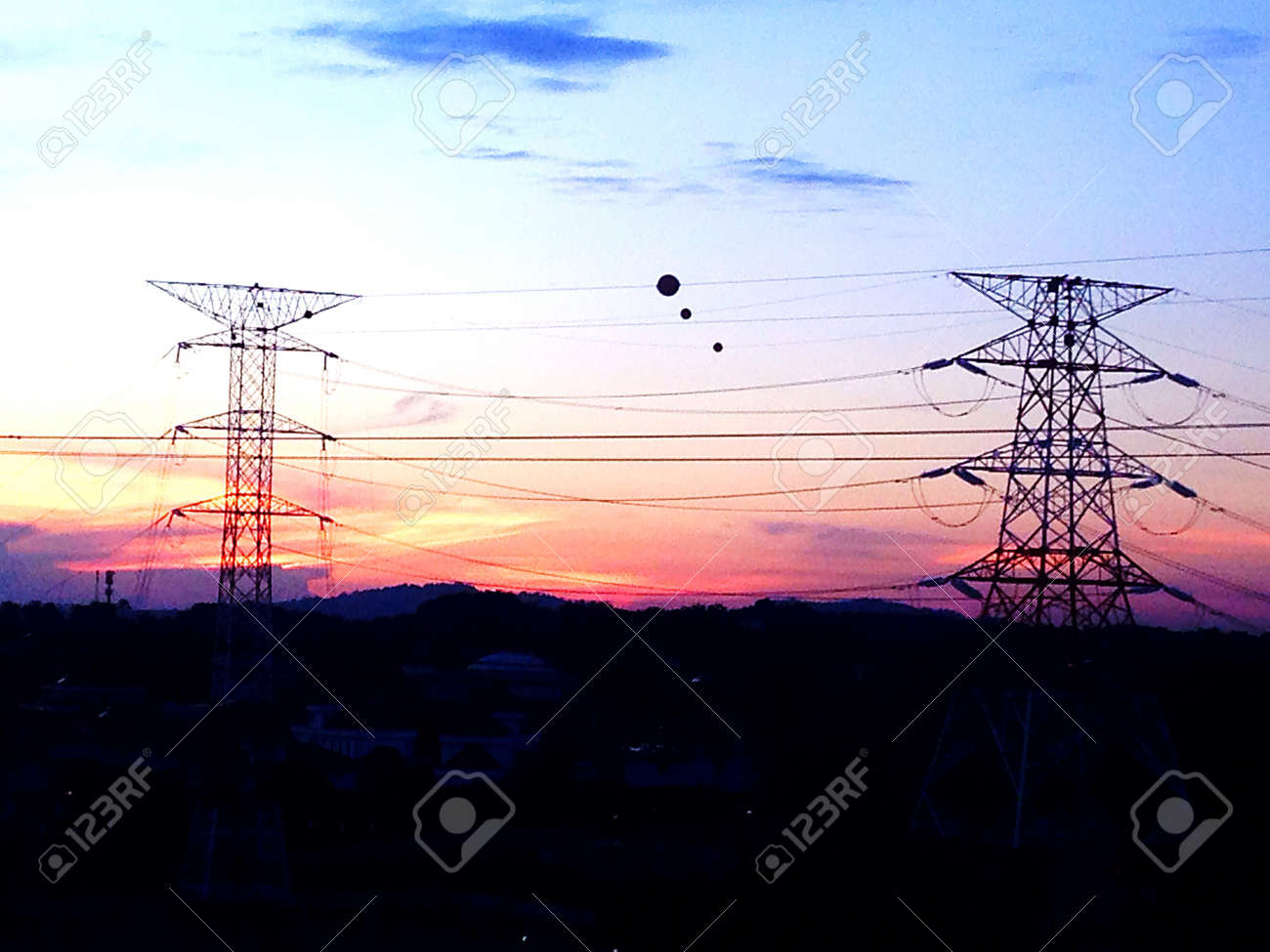 夕方の夕日シルエット都市景観 の写真素材 画像素材 Image 夕方の夕日シルエット都市景観 の写真素材 画像素材 Image