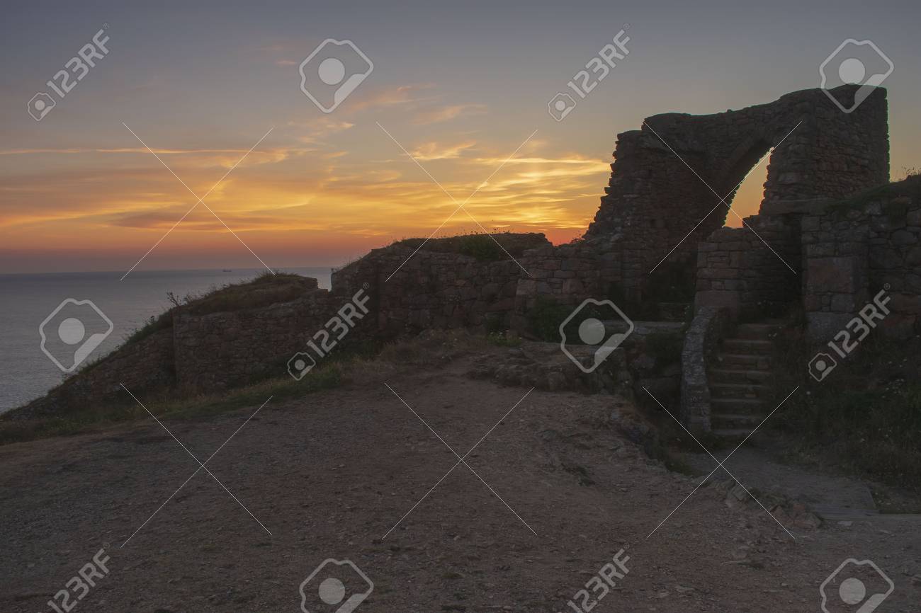 etiam-dictum-ipsum-a-felis