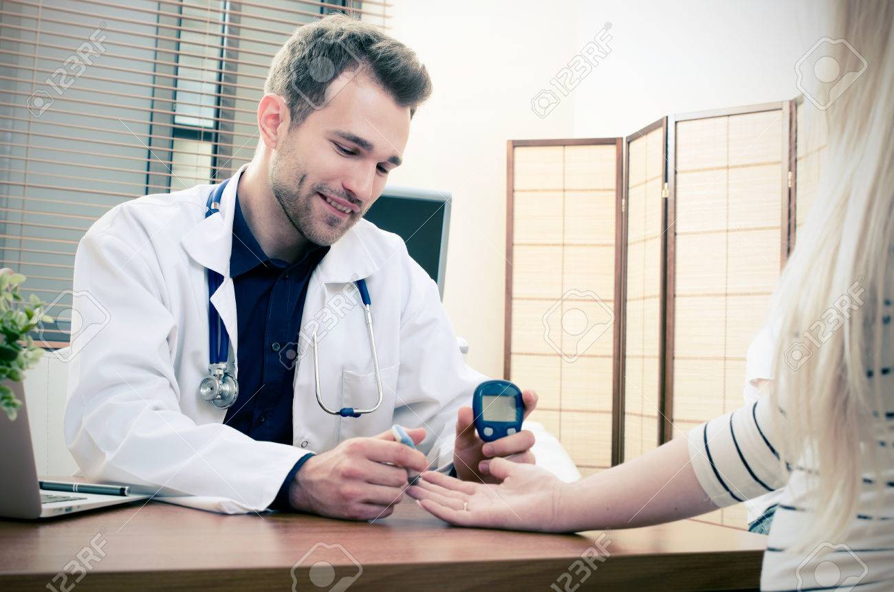 médico de pruebas de diabetes