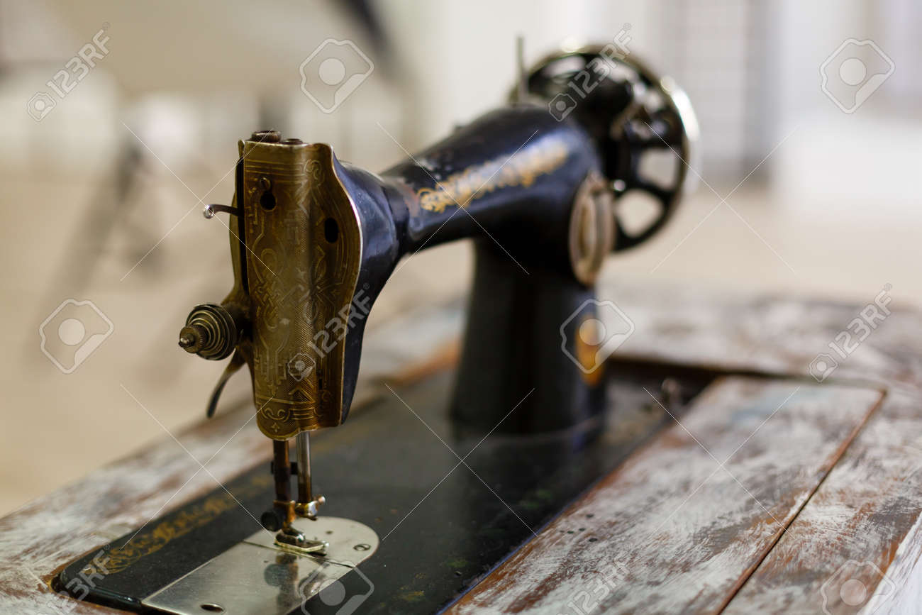 Geschichte der weissen naehmaschine