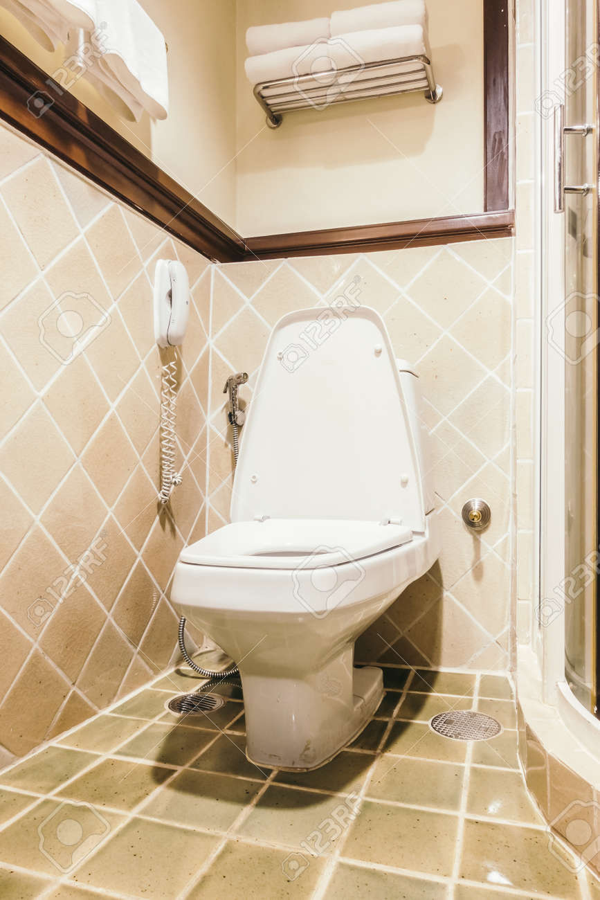 Schone Luxus Wc Sitz Dekoration Im Toilettenraum Interieur Vintage Lichtfilter Lizenzfreie Fotos Bilder Und Stock Fotografie Image 54491555