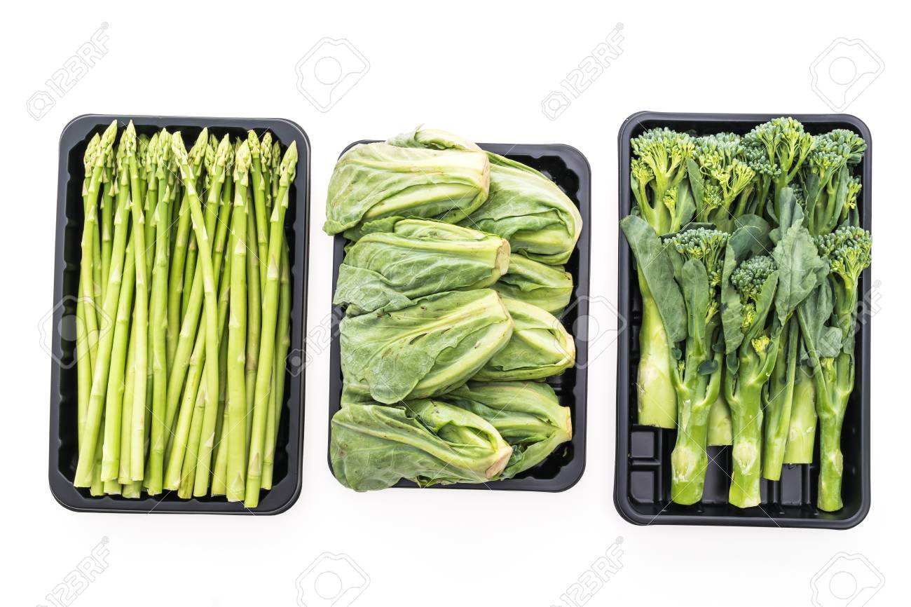 Legumes Frais Vert D Asperge Legume De Brocoli De Bebe Legumes De Choux De Bruxelles Isole Sur Fond Blanc Concept De Style De Nourriture Saine Banque D Images Et Photos Libres De Droits