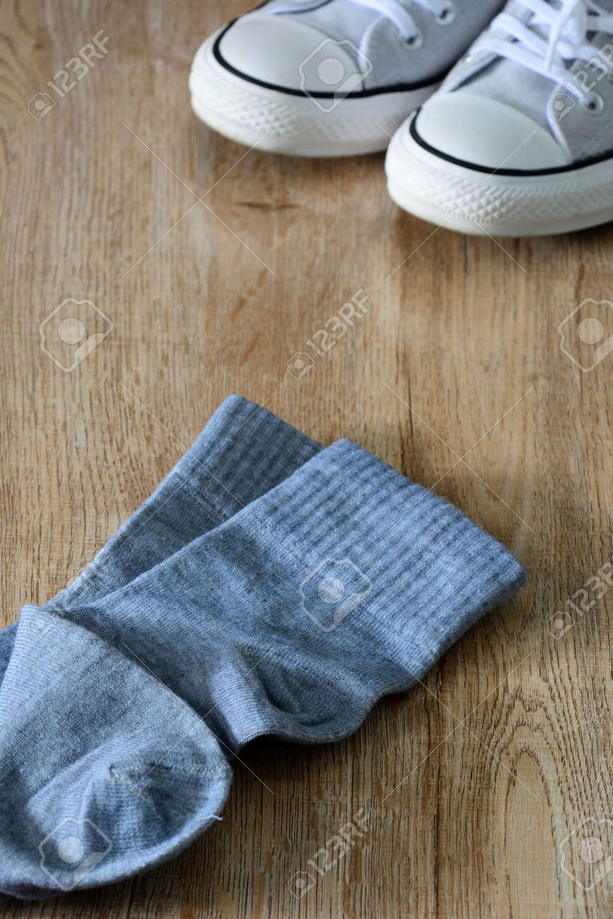 socks for canvas shoes