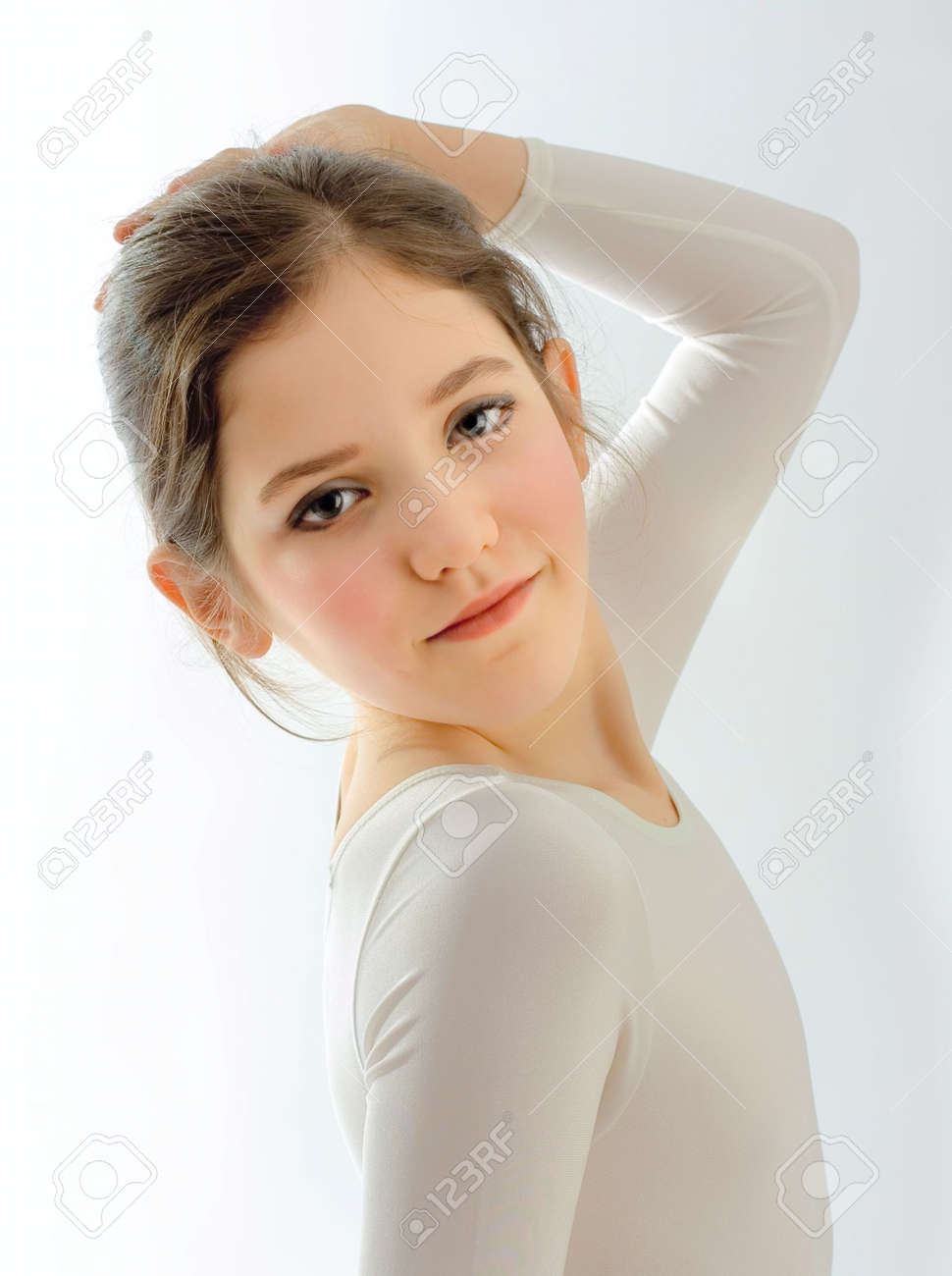 teen in gym suit Ring size strip