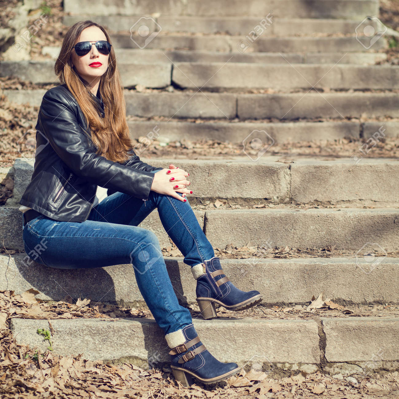 stylish girls in jeans