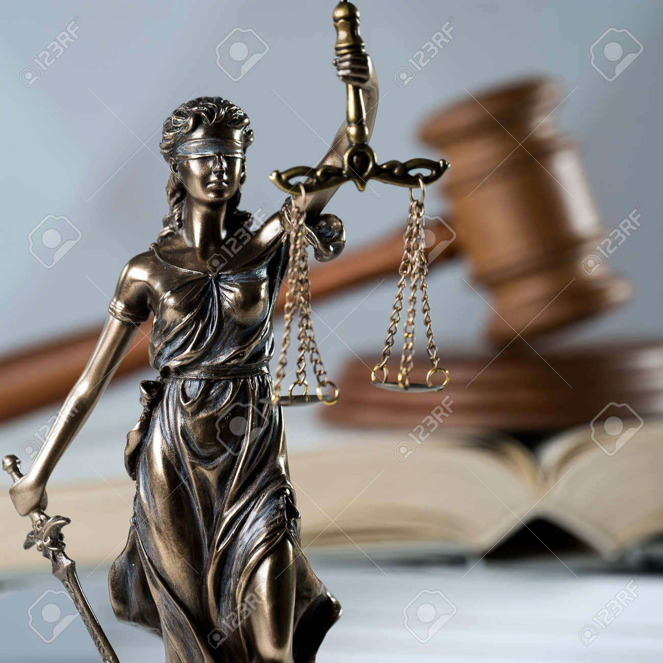 法的な法律概念イメージ 正義の女神像 の写真素材 画像素材 Image