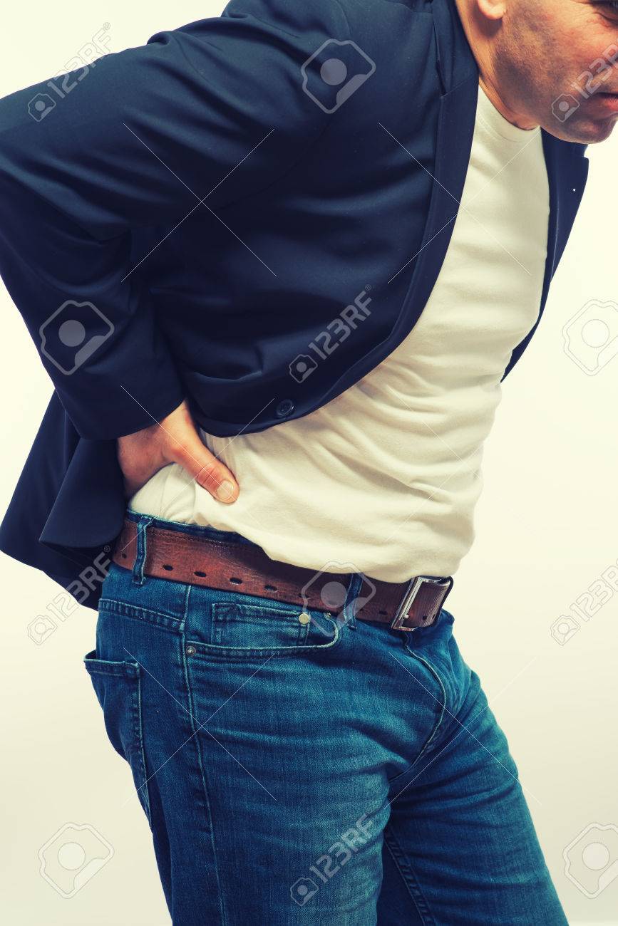 34792163-r%C3%BCckenschmerzen-konzept-b%