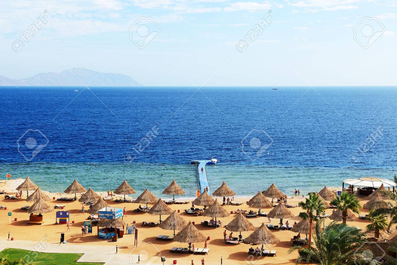 シャルム エル シェイク エジプト 11 月 30 日 観光客が休暇で人気ホテルを 12 年 11 月 30 日にシャルム エル シェイク エジプトの 10 万の観光客に訪れているエジプト 12 年 の写真素材 画像素材 Image