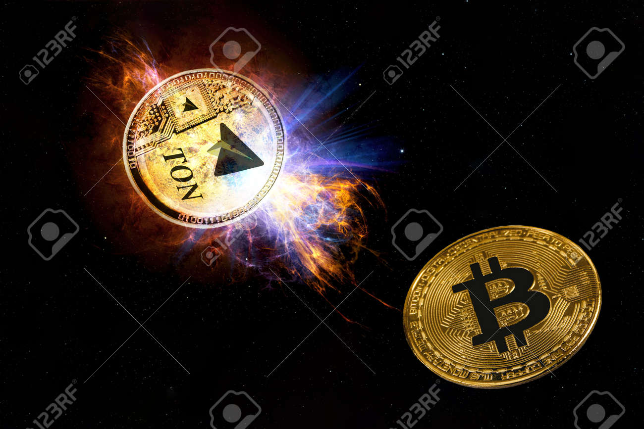 그램의 텔레그램 금화에서 나온 암호화폐 톤이 비트코인 땅으로 떨어집니다. 로열티 무료 사진, 그림, 이미지 그리고 스톡포토그래피.  Image 103236687