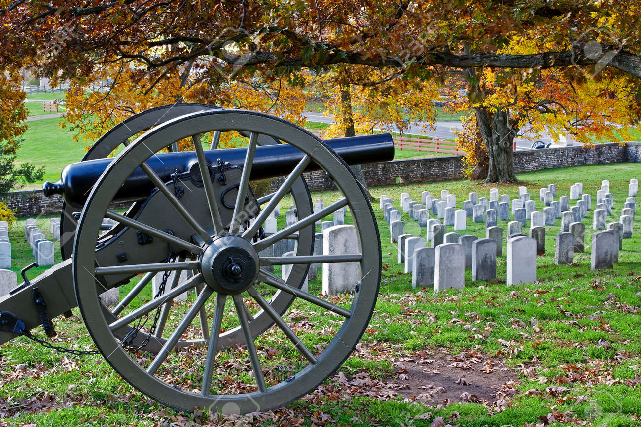 ゲティスバーグ国立軍事公園ペンシルベニア州 米国内で墓地の大砲 の写真素材 画像素材 Image