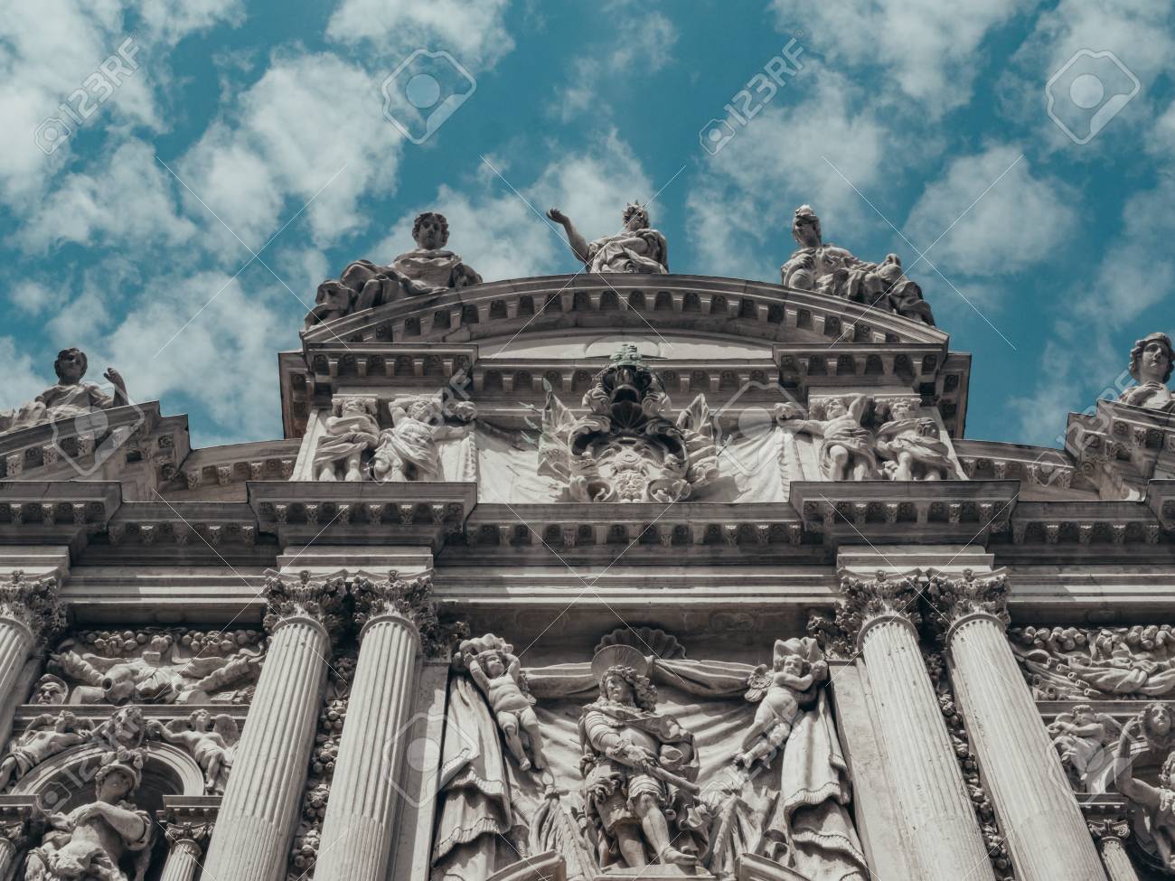 etiam-dictum-ipsum-a-felis