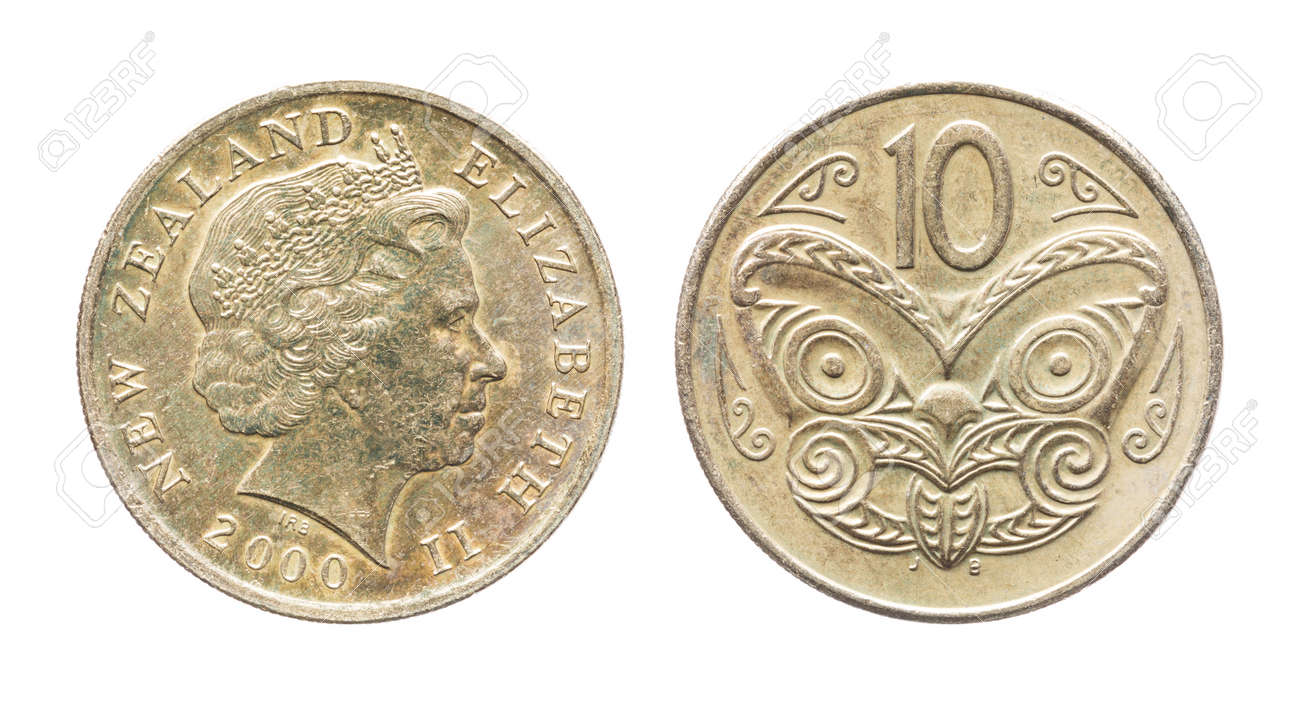 古いし汚い年 2000年ニュージーランドすぐ 10 セント コインに分離ホワイトの写真素材・画像素材 Image 36766030