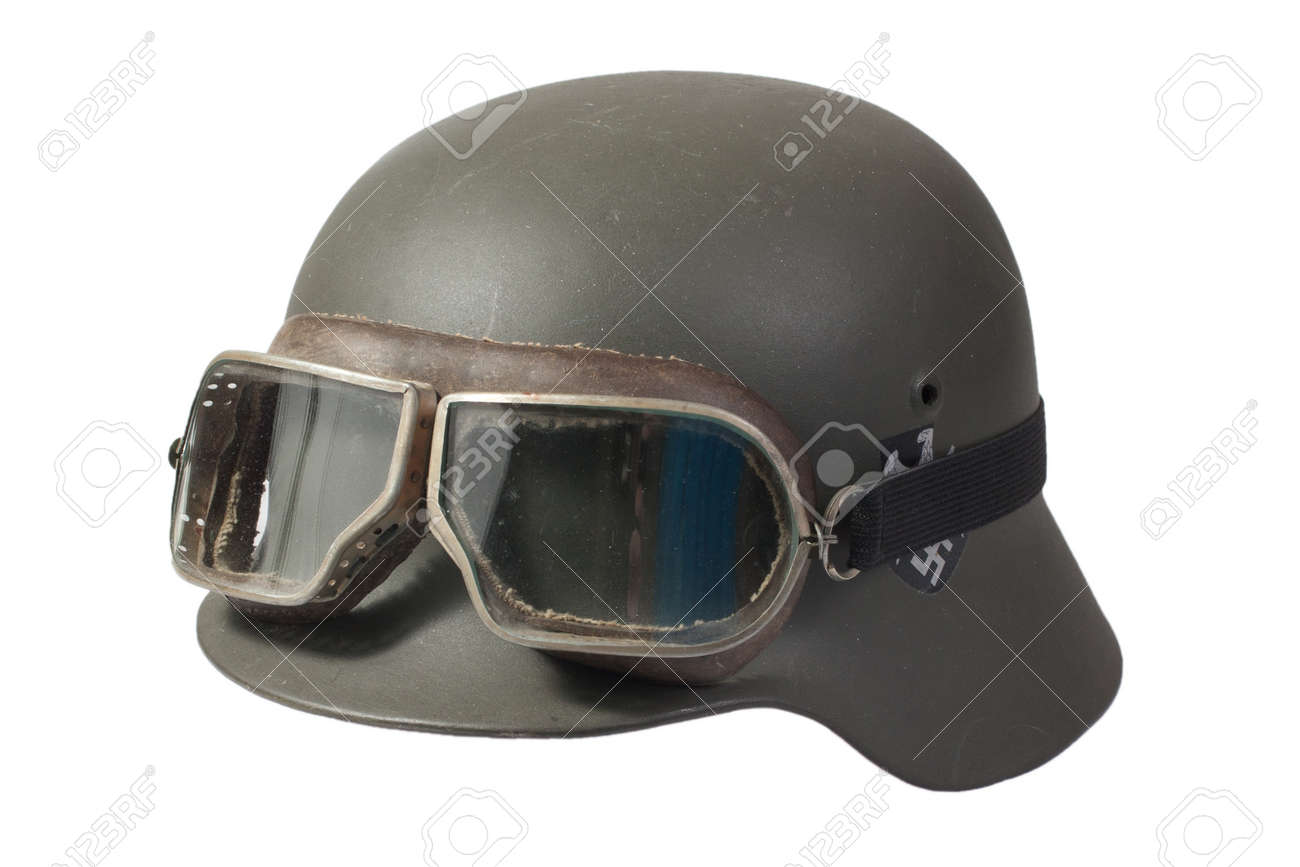 洋書＊写真集 German Headgear ナチス・ドイツの軍帽・ヘルメット