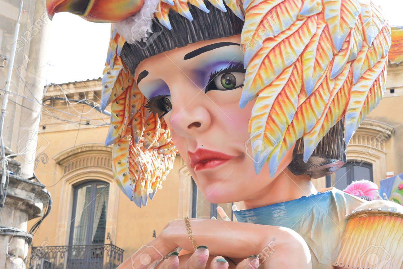Acireale (CT), Italy - February 16, 2020: detail of a allegorical float depicting Cleopatra during the carnival parade along the streets of Acireale. - 141805579 Acireale (CT), Italy - February 16, 2020: detail of a allegorical float depicting Cleopatra during the carnival parade along the streets of Acireale. - 141805579