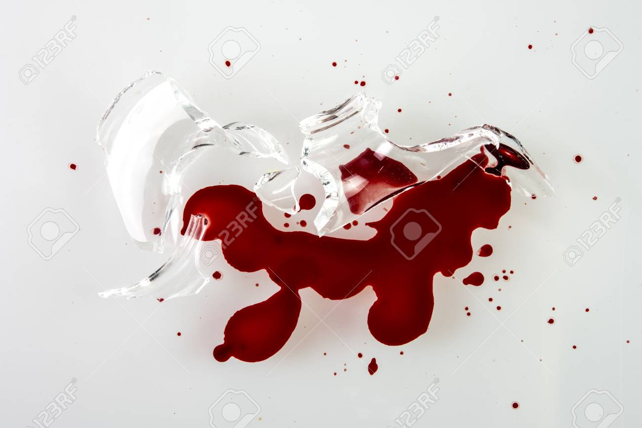 ガラスの破片と血 の写真素材 画像素材 Image ガラスの破片と血 の写真素材 画像素材 Image