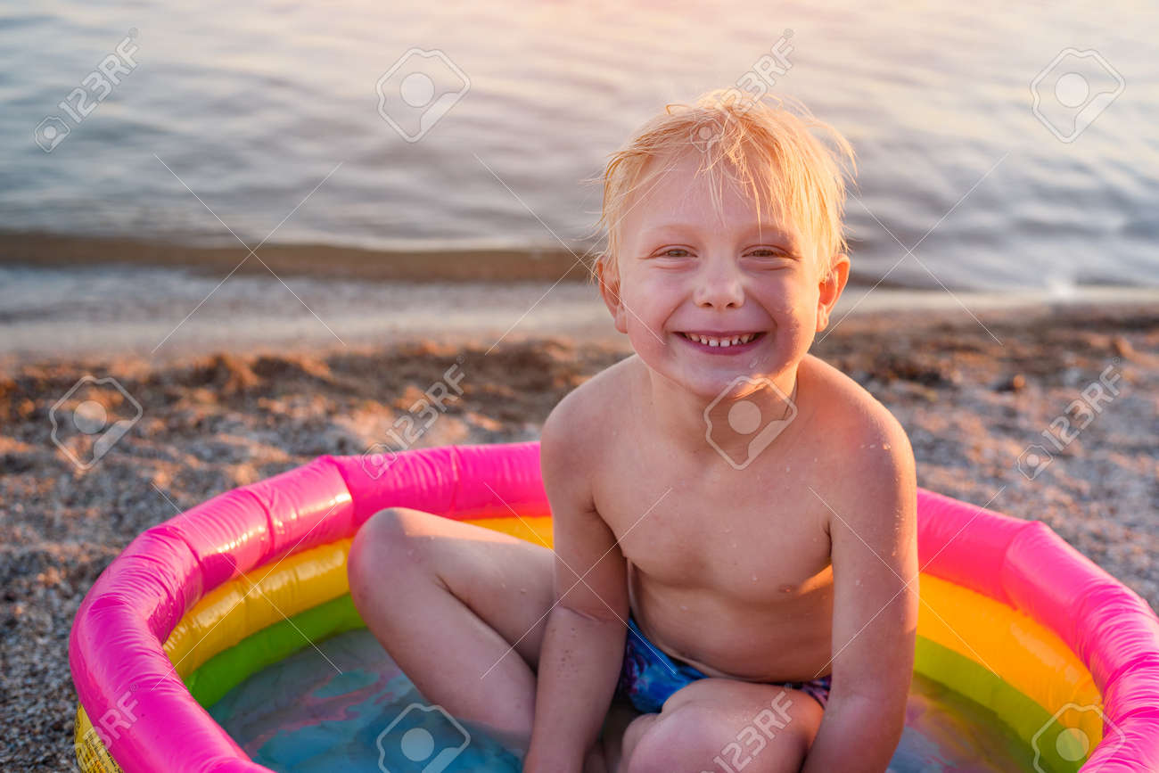 cute inflatable pool