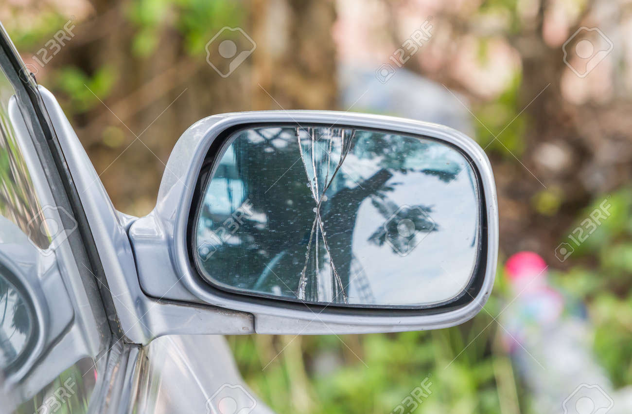 Espejo retrovisor derecho