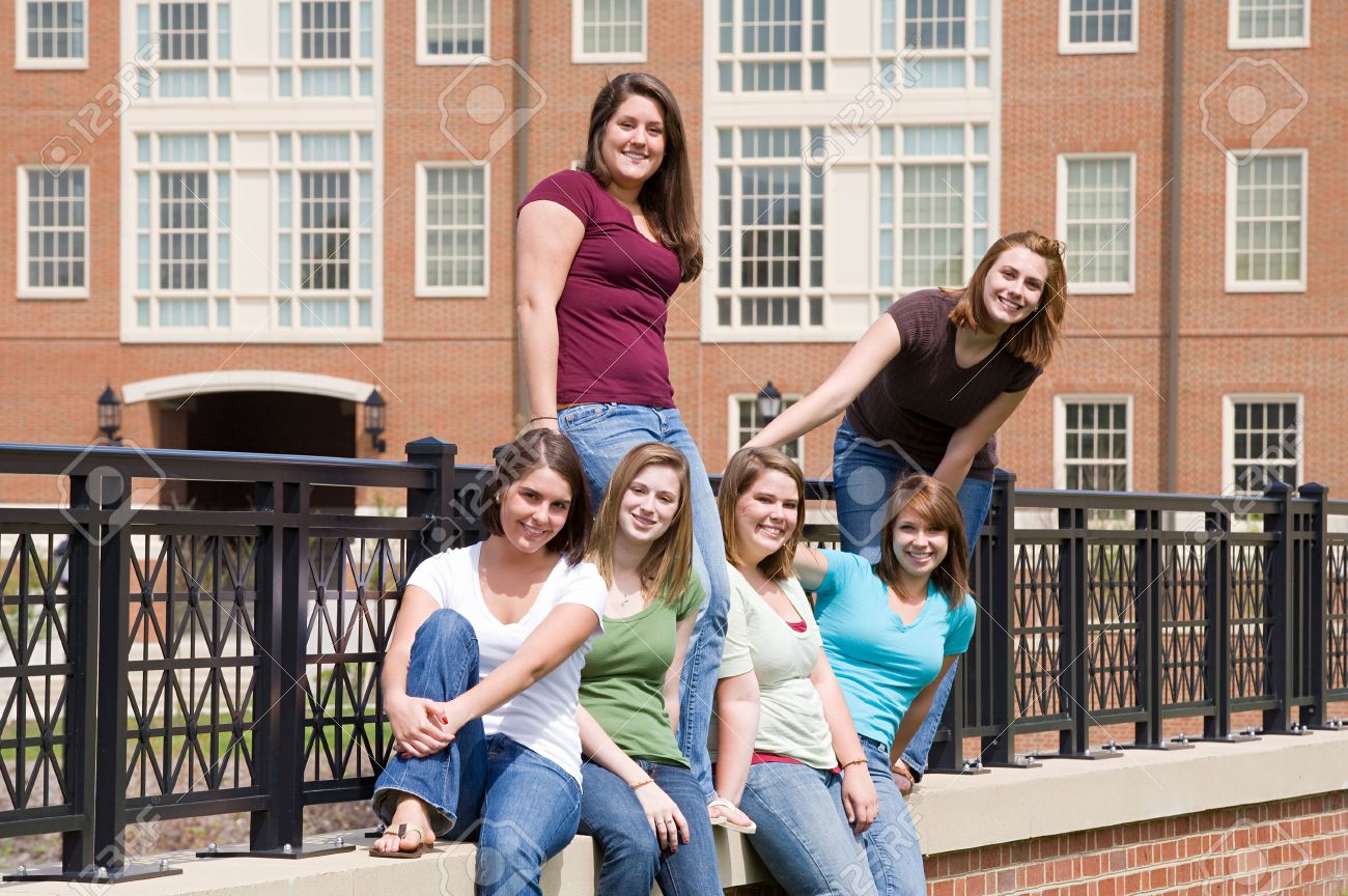 Pics Of College Girls