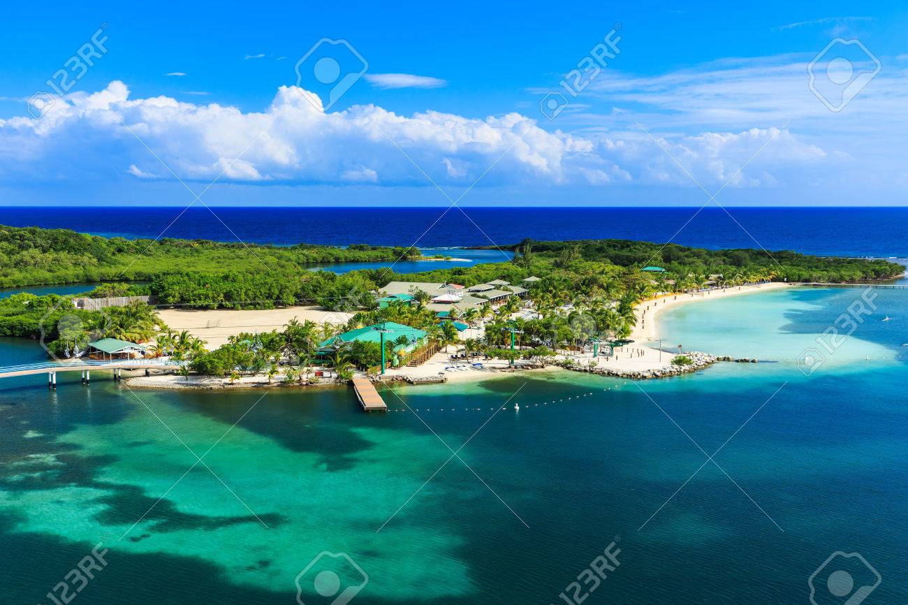 ランペドゥーサ島の全景 の写真素材 画像素材 Image