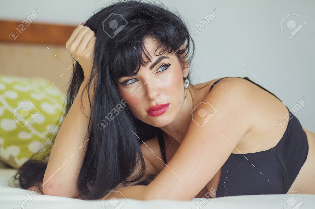 Sexy Latina Photo