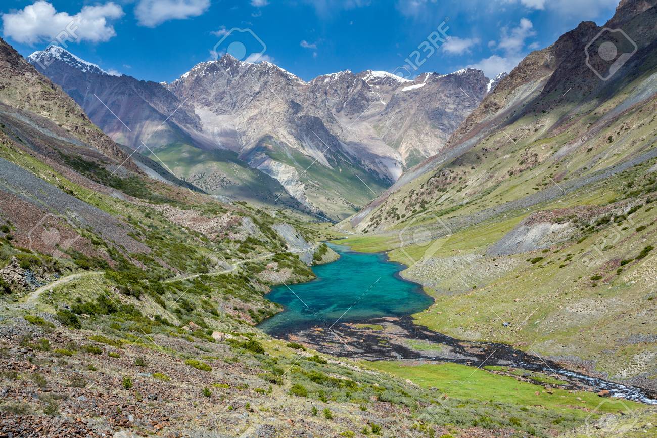 Arslanbob De Tian Shan Cordillera De Kirguistán E Imagen Para Descarga  Gratuita - Pngtree, image size:1300x866
