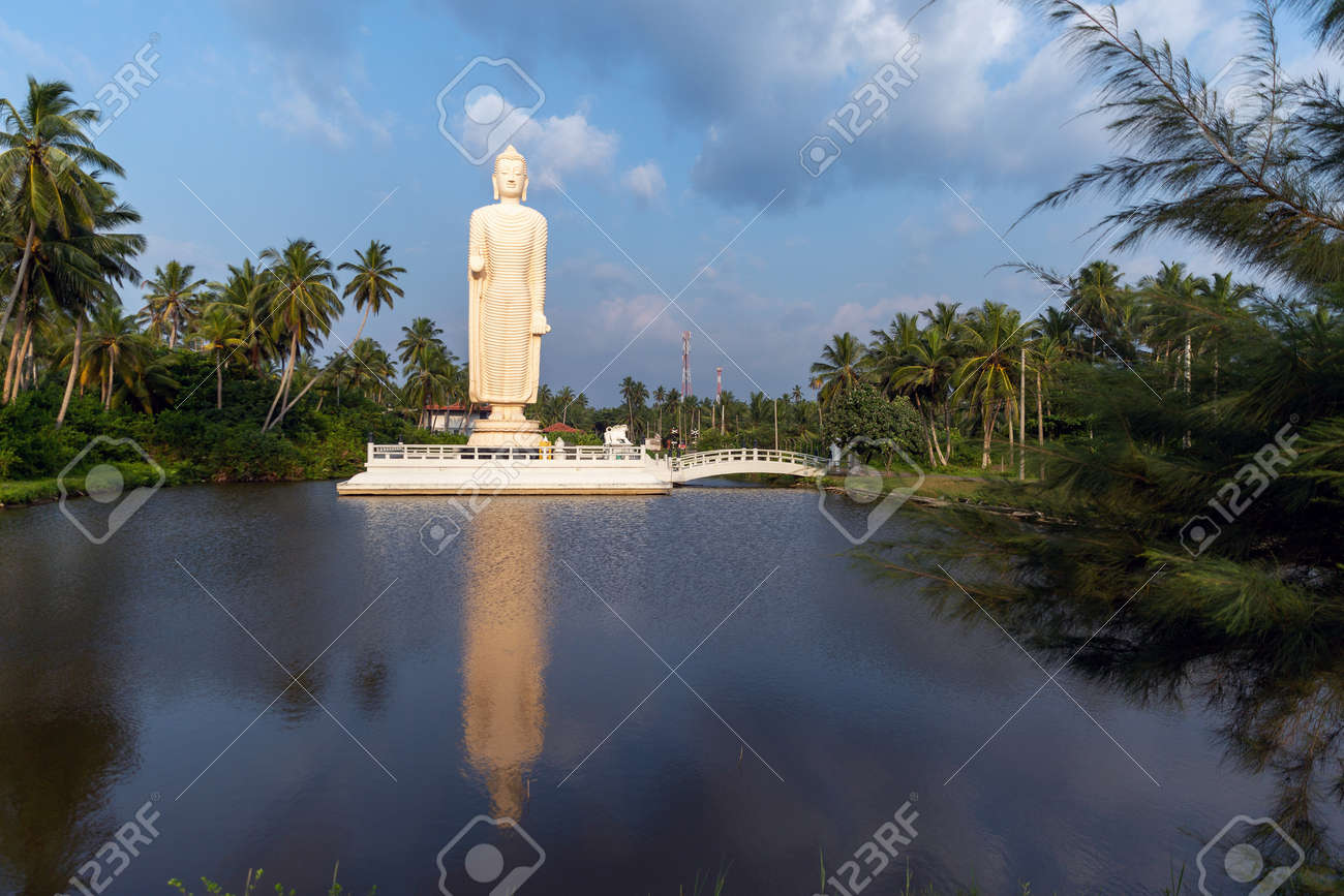 Buddha Statue - Tsunami Memorial in Peraliya, Sri Lanka - 164040417 Buddha Statue - Tsunami Memorial in Peraliya, Sri Lanka - 164040417