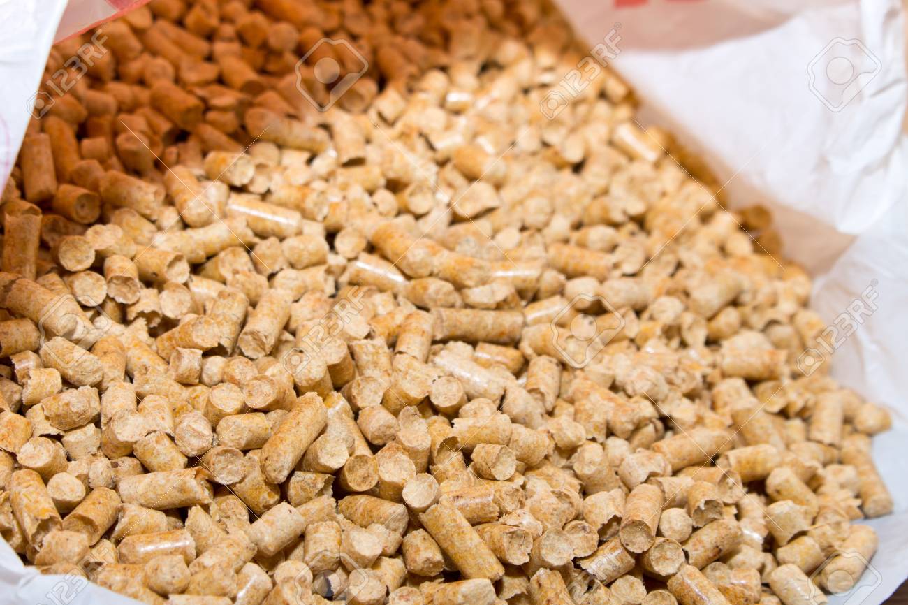 kitty litter pellets