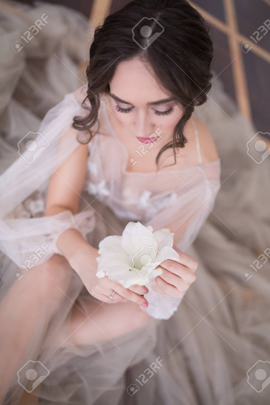 Portrait Top Wedding Dresses