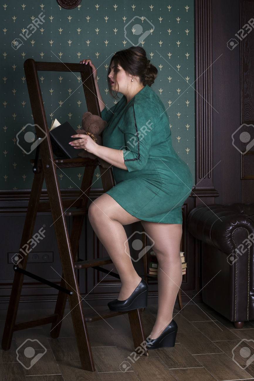 Fashion Model In Green Evening Dress