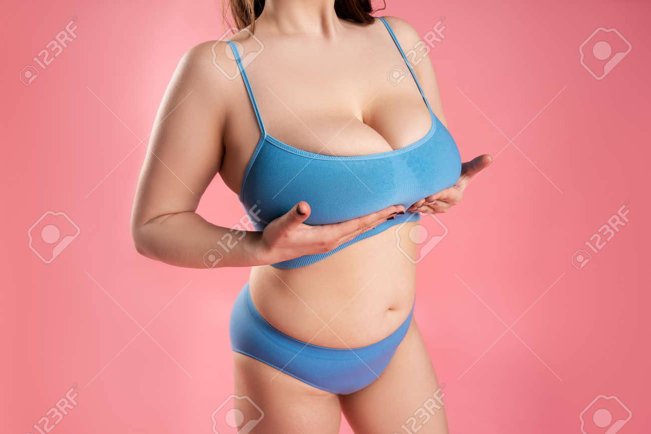 Saggy tits galerie